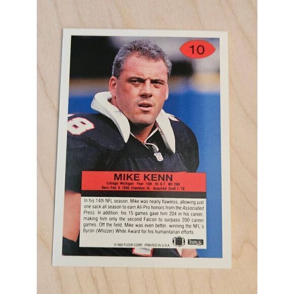 1992 Fleer #10 MIKE KENN Atlanta Falcons - Picture 2 of 2